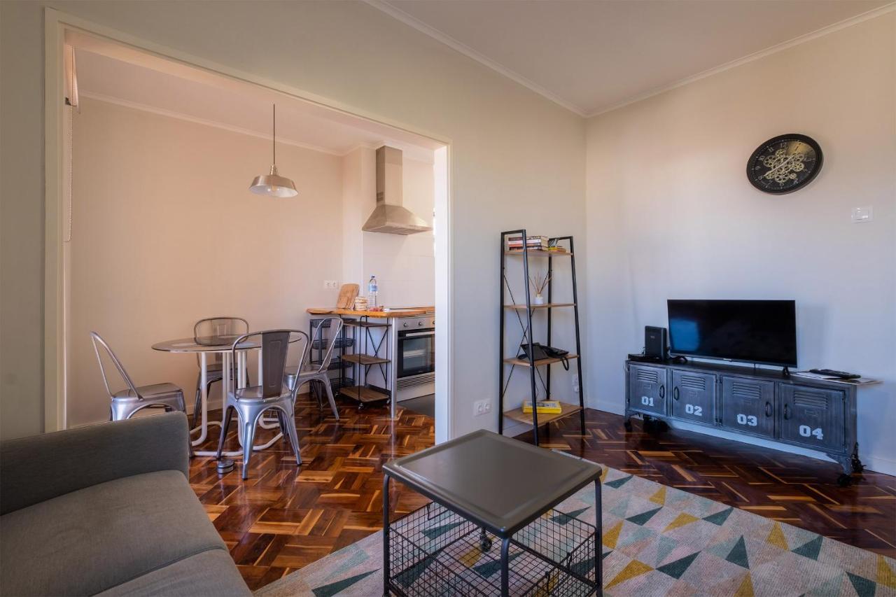 Sky Apartment Понта Делгада Екстериор снимка
